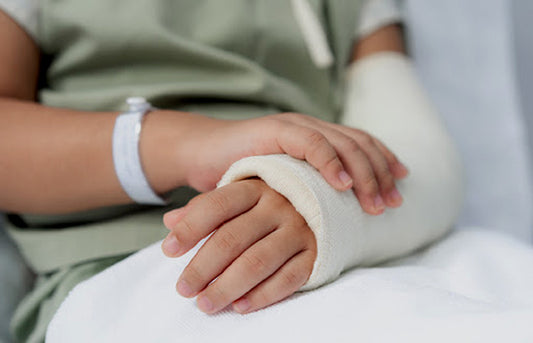 Broke-arm-cast