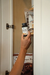 Acute Product Photo